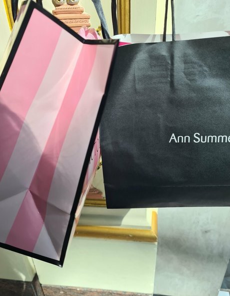 queenrainifree nudes actress photos