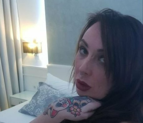 queenrainifree pornstar xxx galleries