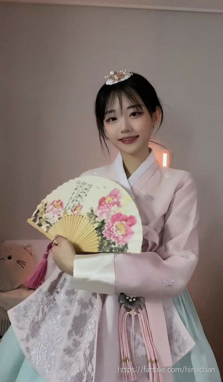 hinachan01 free star pics