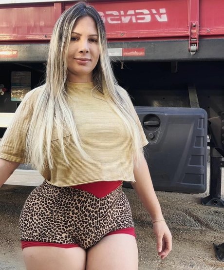 Aline FUtcher Ouriques pornstar adult archive