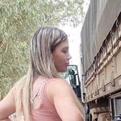 Aline FUtcher Ouriques hot model images