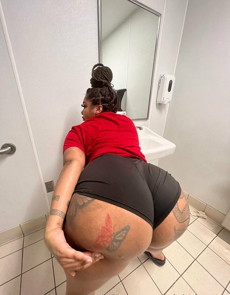 vickyhyuga star top img