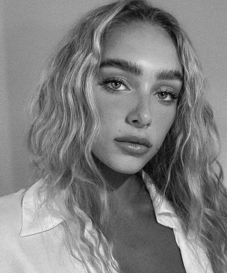 Omer Nudelman nice model img