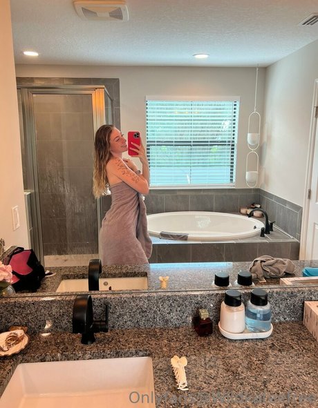 wildkateefree model nude image