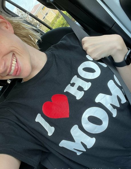 wildkateefree pretty model gallery