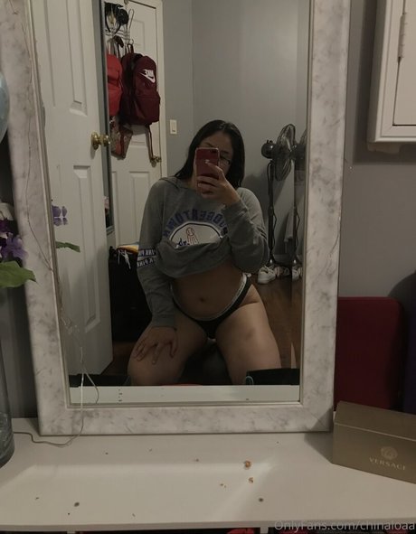 Kassbekillin nudes model pic