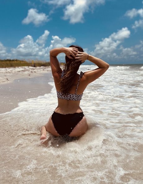 stayathomemillf hot actress image