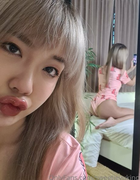 sweetieyukino star xxx gallery