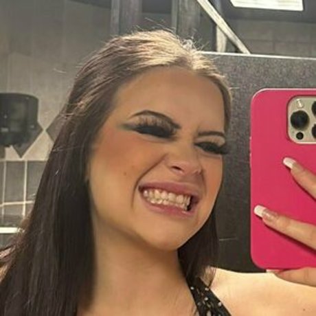 therealmee model exclusive photos