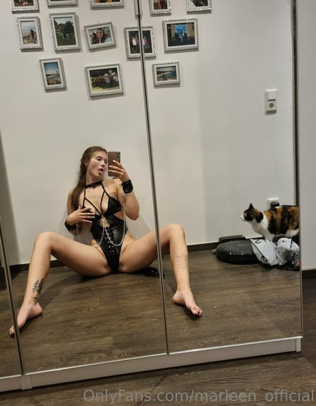 leni official pornstar xxx gallery