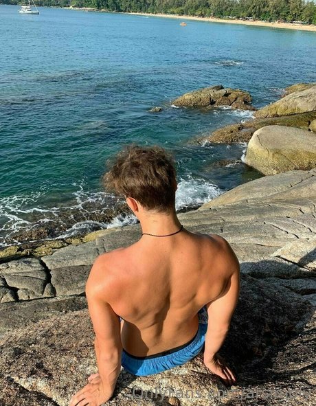 arsimply best actress image