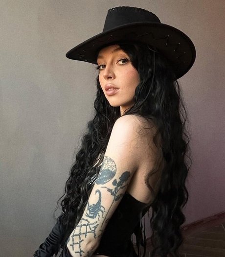 by owl sexy model galleries