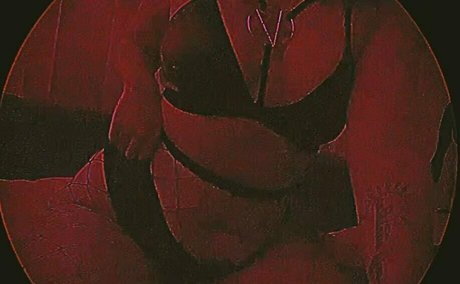 prettyyybunnii naked actress gallery