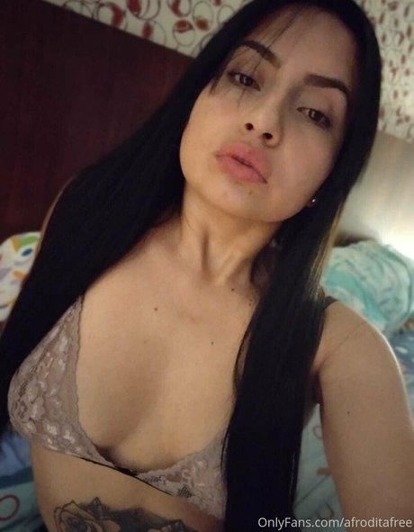 afroditafree naked star gallery