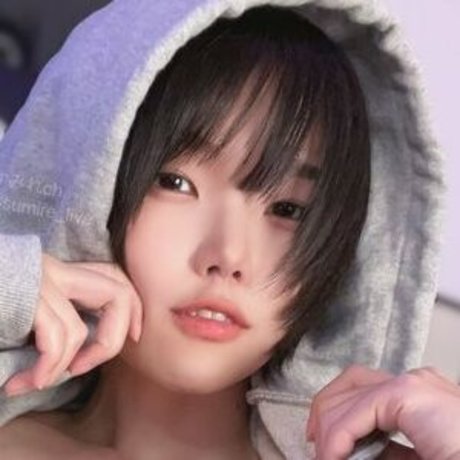 sumire live model exclusive pics