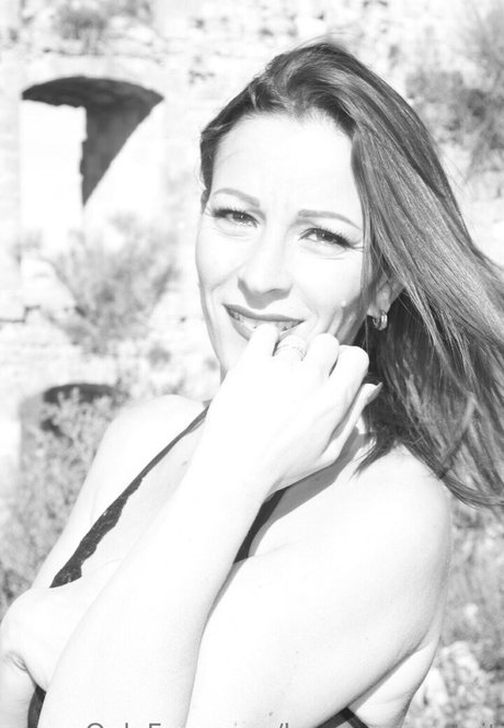 kyaranyxgratuit sex actress photos