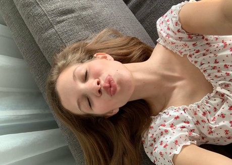 lovvejane pretty pornstar image