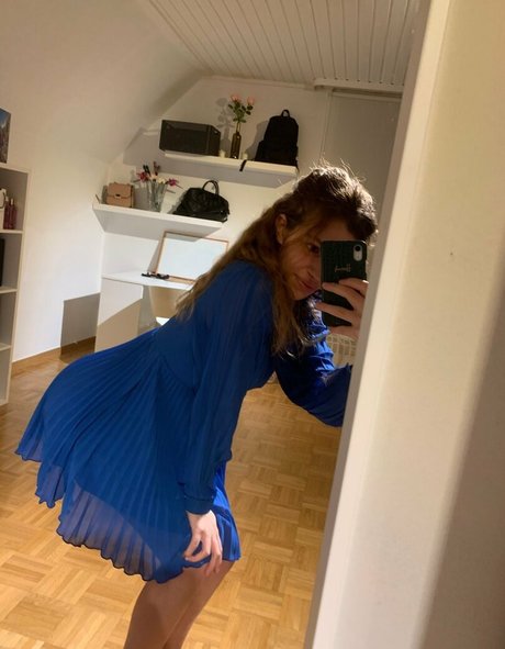 lovvejane hot pornstar img