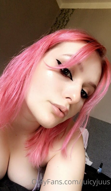 juicyjuus adult star pics