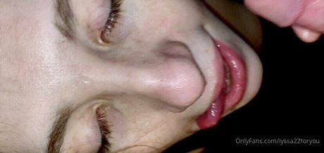 lyssa22foryou art star photo