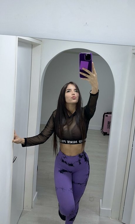 kathy101 sexy actress gallery