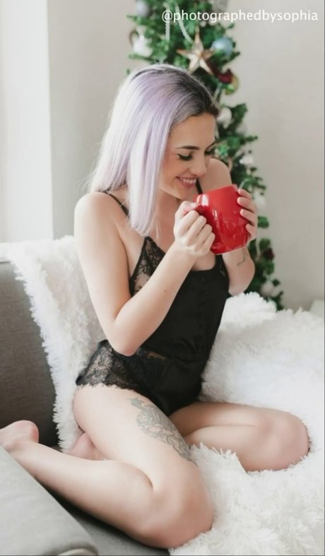 Miaxmon xxx actress images