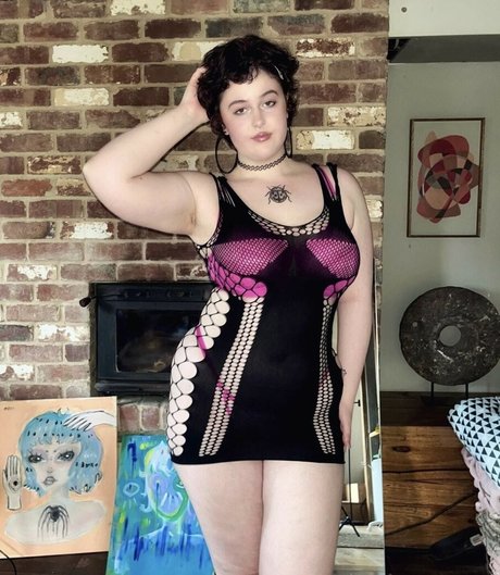 milabloomoo xxx actress gallery