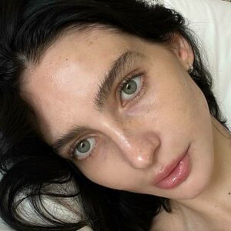 Meadow Walker pornstar hot pictures