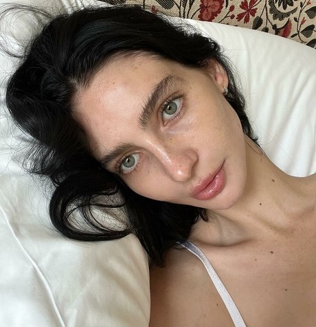 Meadow Walker free star photo