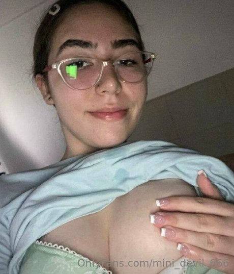 mini devil 666 model naked images