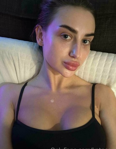 katecox pornographic star pictures