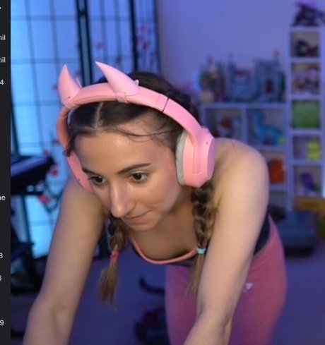 Millie Mossiae perfect pornstar photos