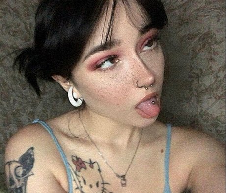 imhorndoll pornstar exclusive images