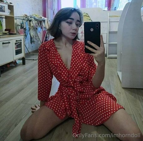 imhorndoll pornographic model gallery