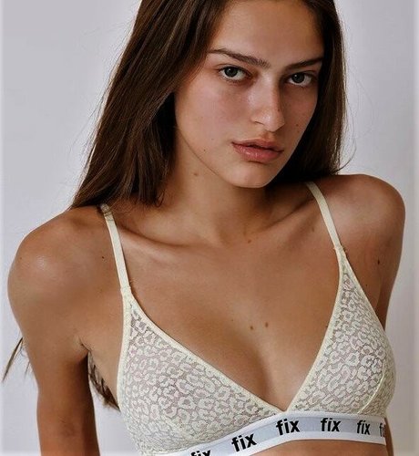 Emily Kuper high quality pornstar archive