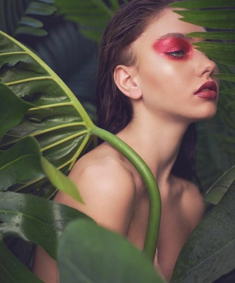 Eva Shakun model pornographic image