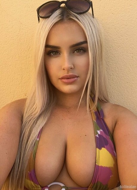 leastayspeachy pornstar picture