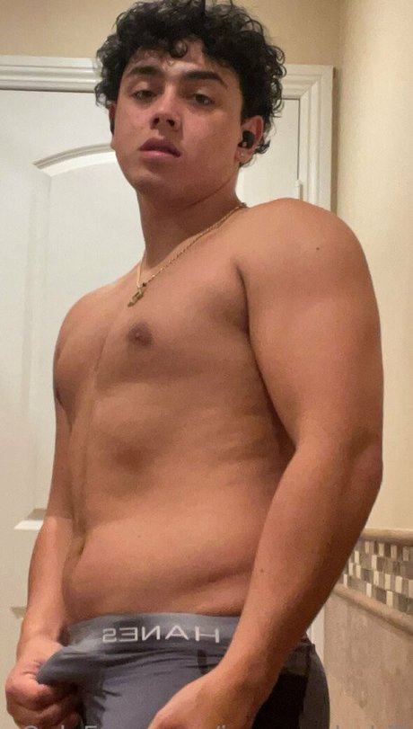 jesseunderhill model nude pics