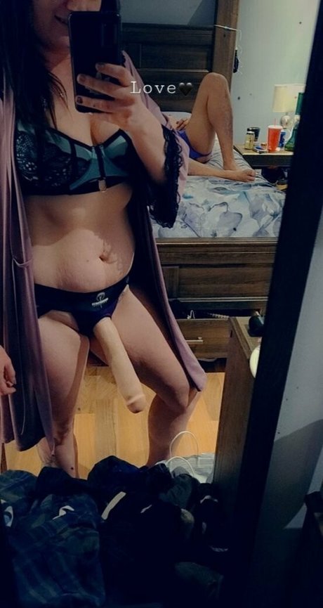 dom maiden420 Profile pic