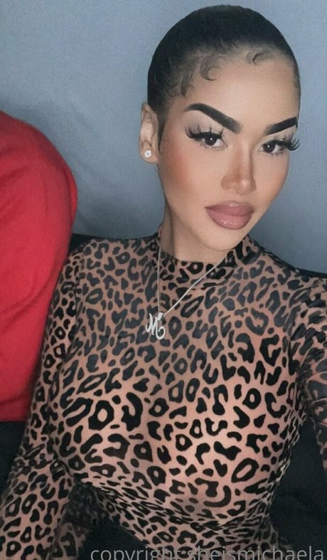 sheismichaela star nice picture