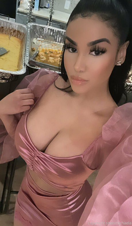 sheismichaela nudes model gallery