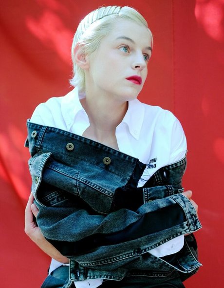 Emma Corrin model pic