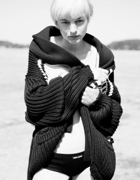 Emma Corrin pornstar sexy pics