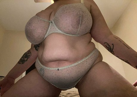 sammysynz model naked images