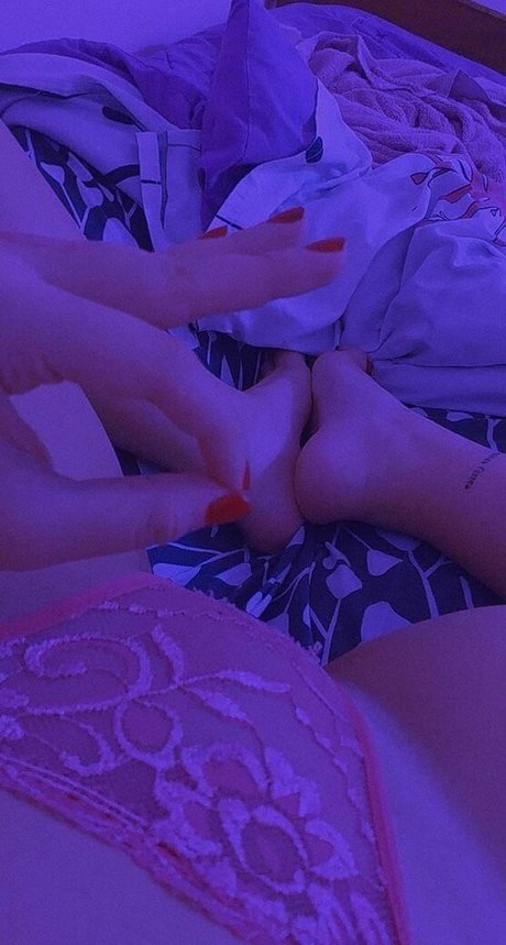 lunatica xl model adult pictures