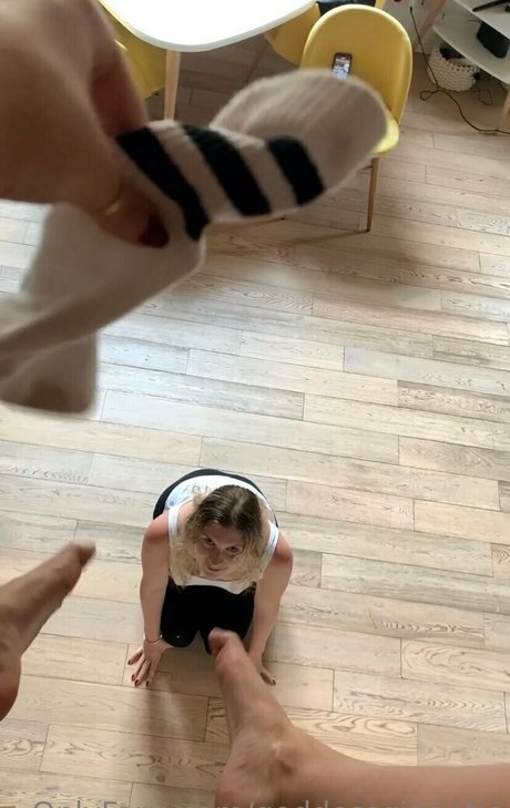 goddessgigantic sex model photo