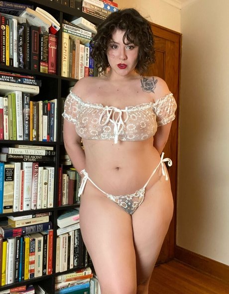 oliveapple42 beautiful pornstar image