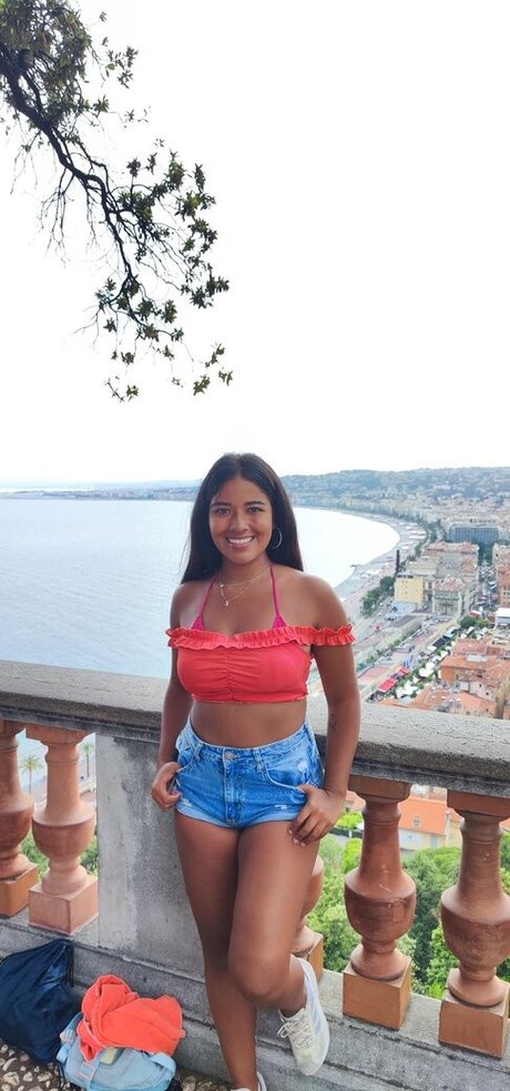 Marianny Dey art actress galleries