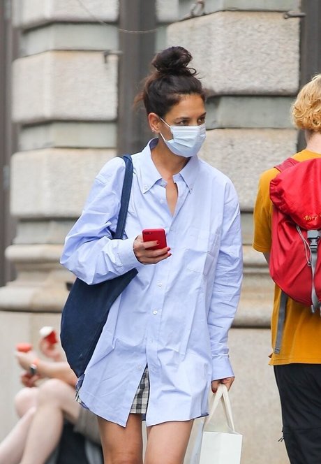 Katie Holmes sex model picture