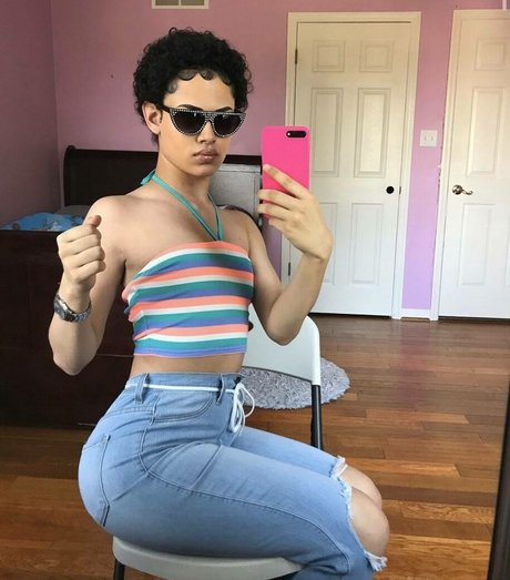 Thick Diamond pornstar nude gallery